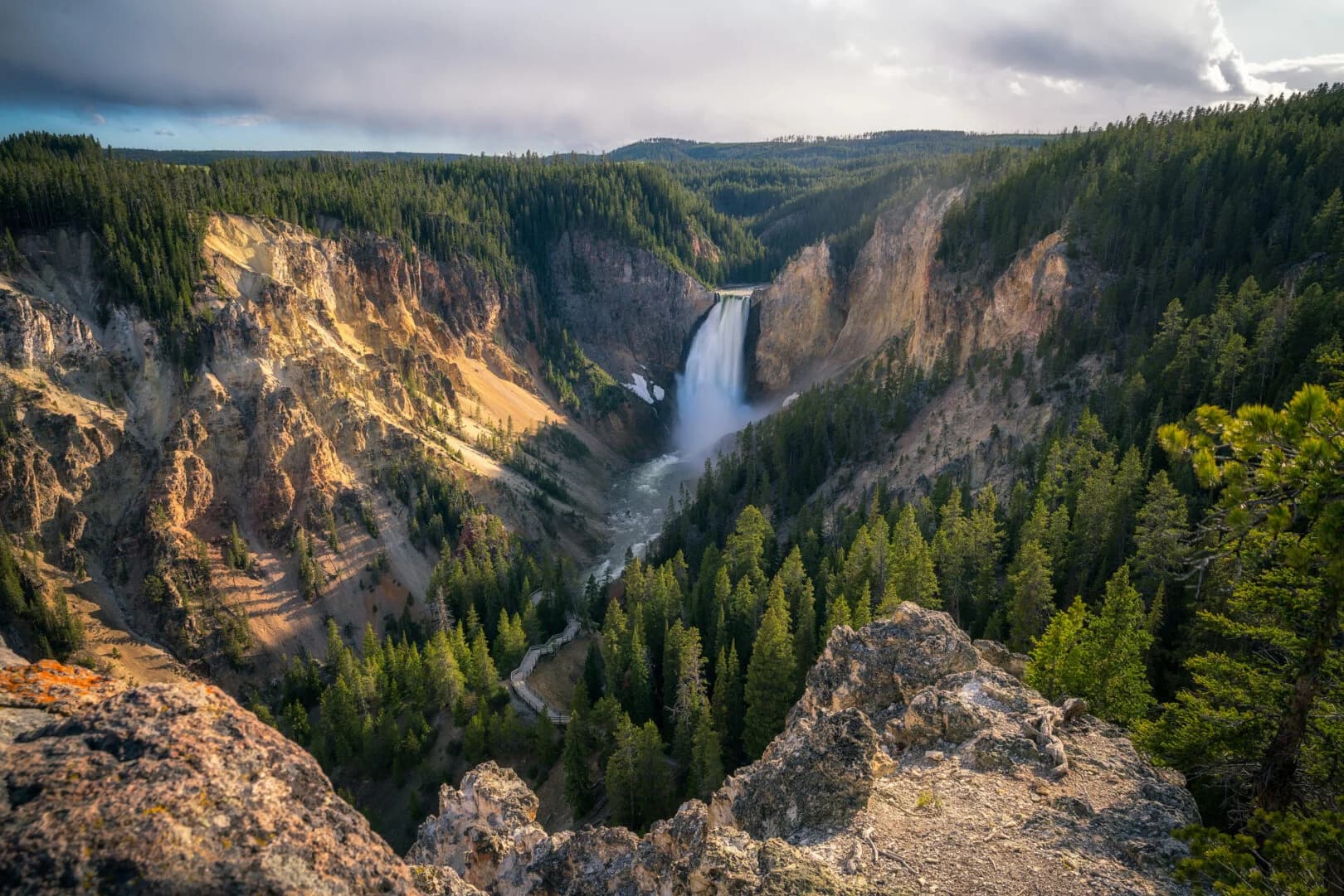 Mt. Rushmore, Yellowstone & Western Frontiers 2027